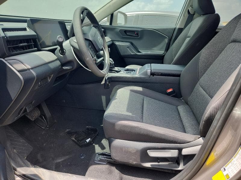 2026 TOYOTA RAV4 LE 7