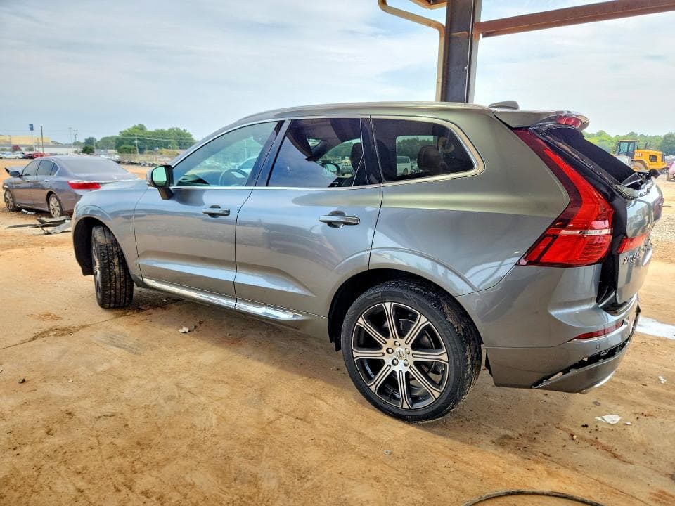 2020 VOLVO XC60 T5 INSCRIPTION 2