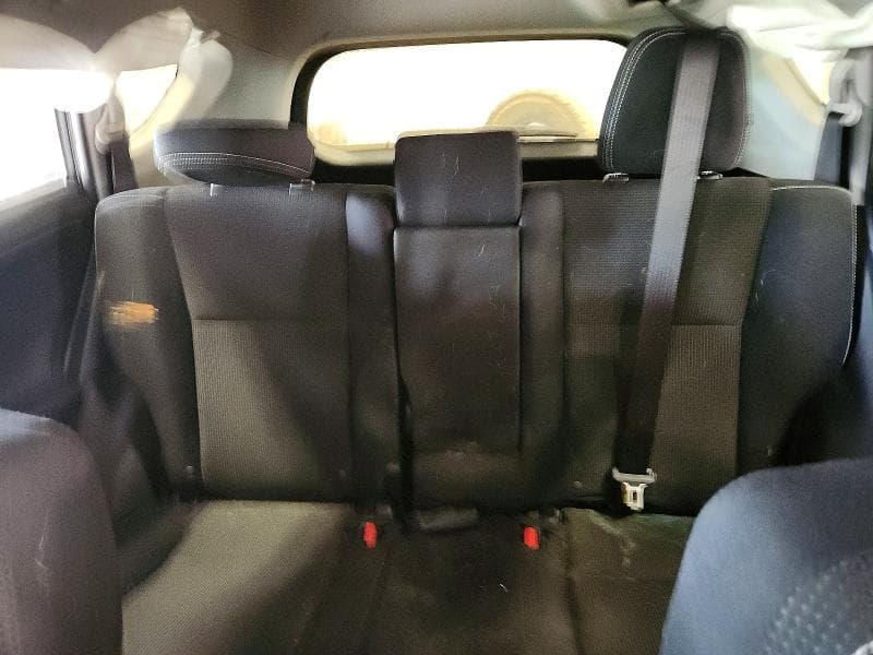 2017 TOYOTA RAV4 XLE 10