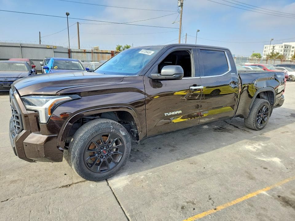 2022 TOYOTA TUNDRA CREWMAX LIMITED - 1