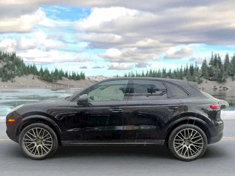 2023 PORSCHE CAYENNE BASE 12