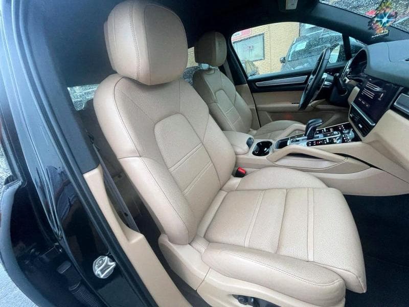 2023 PORSCHE CAYENNE BASE 5