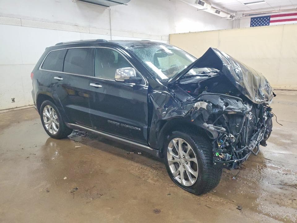 2019 JEEP GRAND CHEROKEE SUMMIT 4