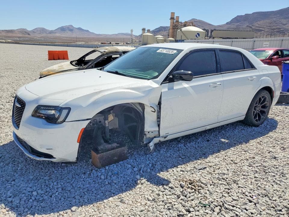 2019 CHRYSLER 300 TOURING - 1