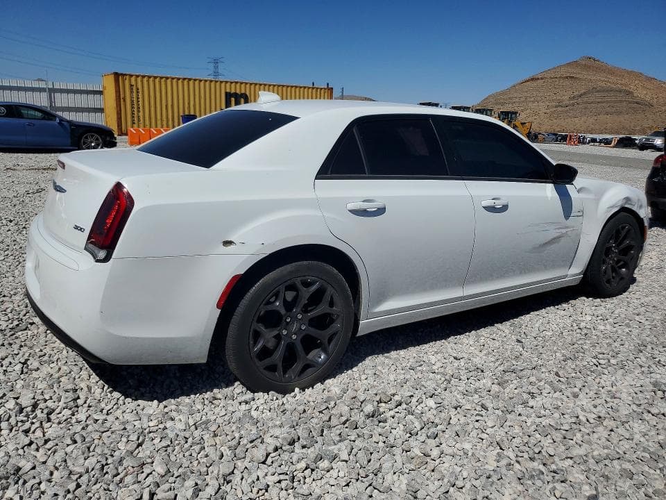 2019 CHRYSLER 300 TOURING 3