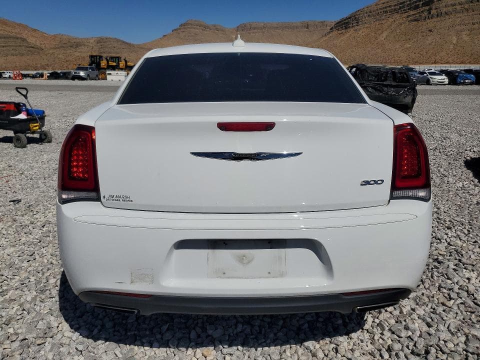 2019 CHRYSLER 300 TOURING 6