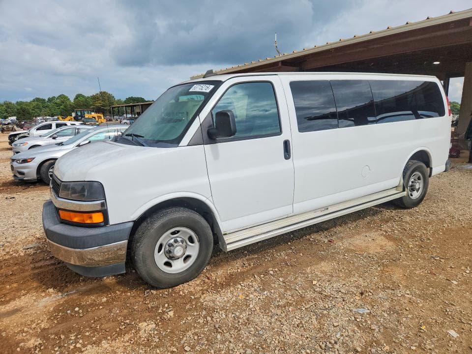 2017 CHEVROLET EXPRESS G3500 LT - 1