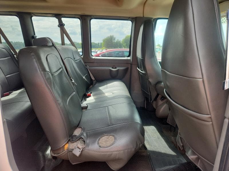 2017 CHEVROLET EXPRESS G3500 LT 11
