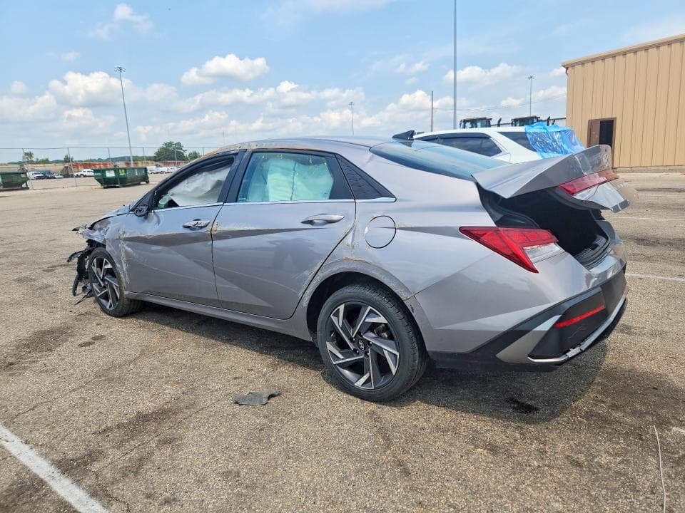 2025 HYUNDAI ELANTRA SEL 2