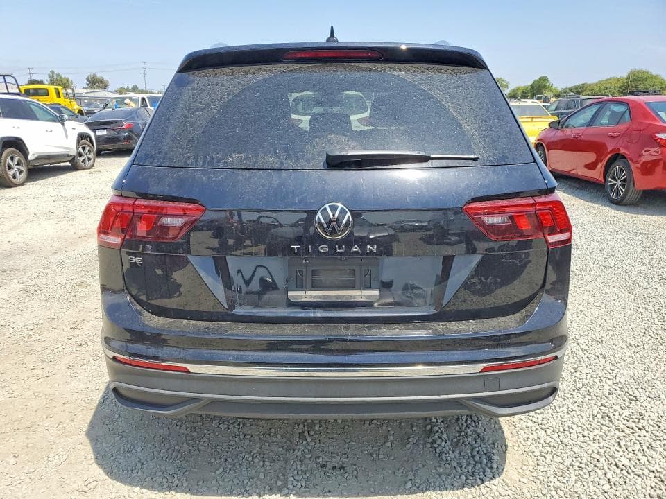 2022 VOLKSWAGEN TIGUAN SE 6
