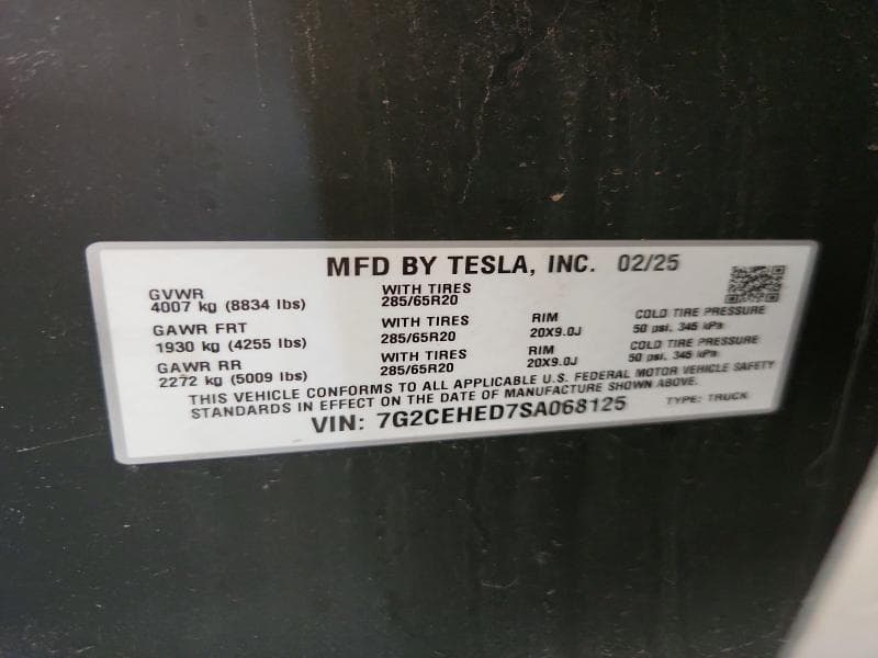 2025 TESLA CYBERTRUCK 12