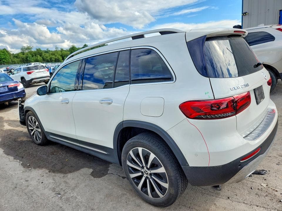 2021 MERCEDES-BENZ GLB 250 4MATIC 2