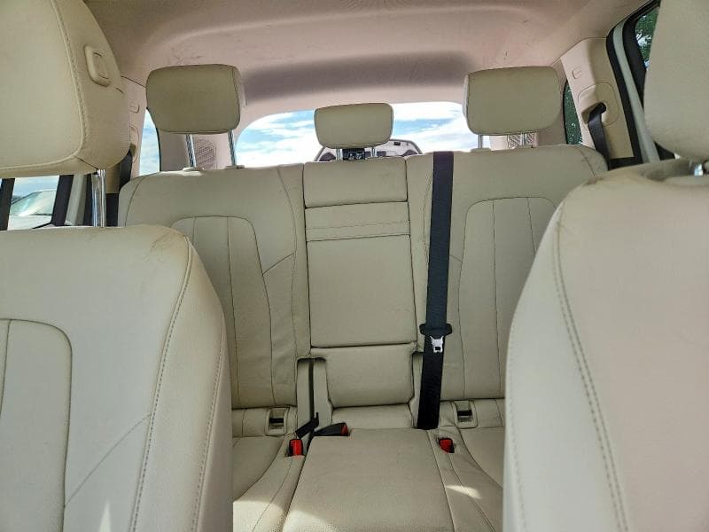 2021 MERCEDES-BENZ GLB 250 4MATIC 10