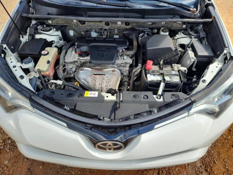 2017 TOYOTA RAV4 XLE 12
