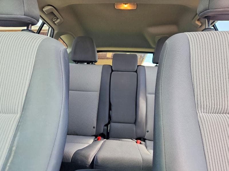 2017 TOYOTA RAV4 XLE 10