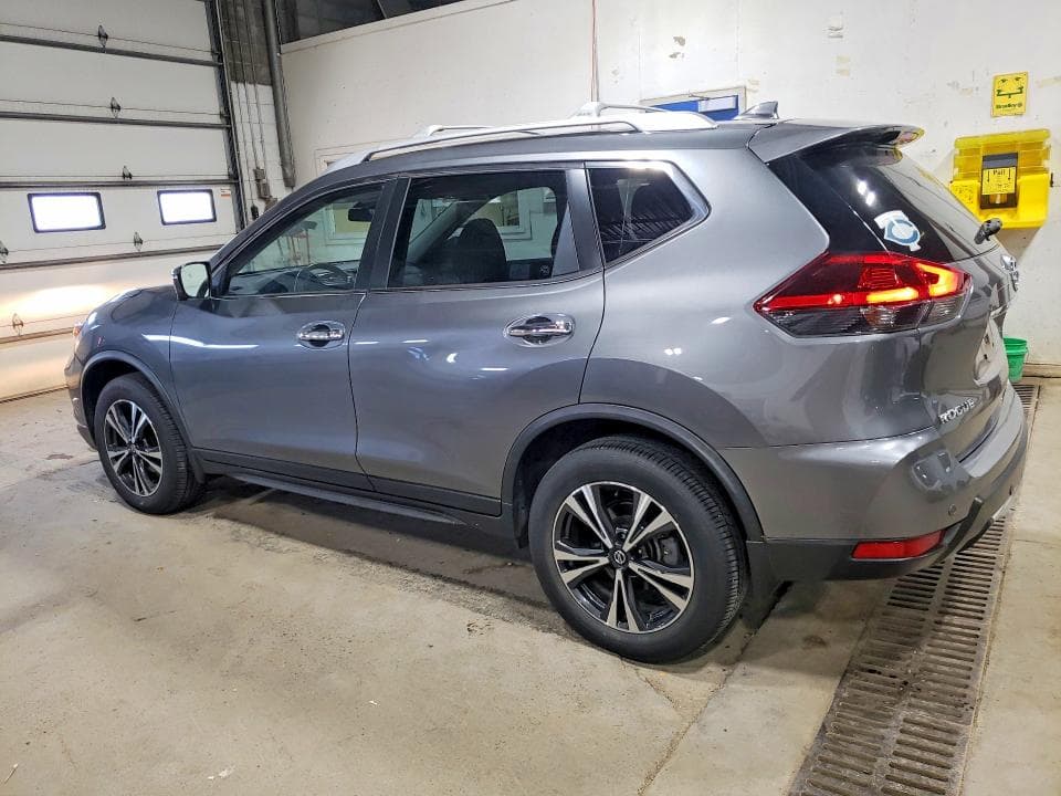 2020 NISSAN ROGUE SV 2