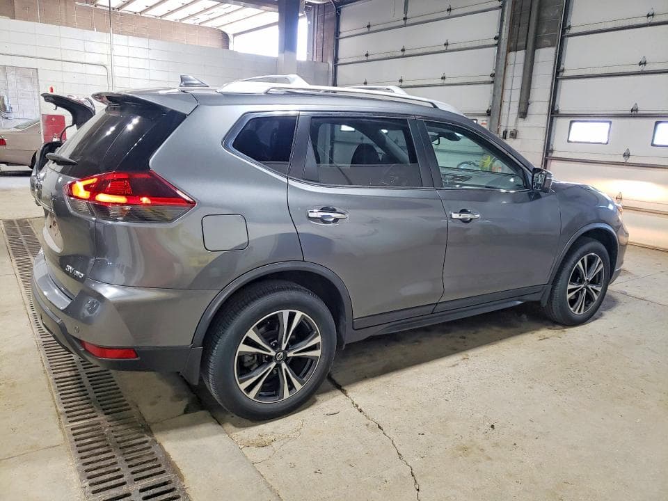 2020 NISSAN ROGUE SV 3