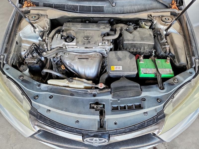 2017 TOYOTA CAMRY SE 11