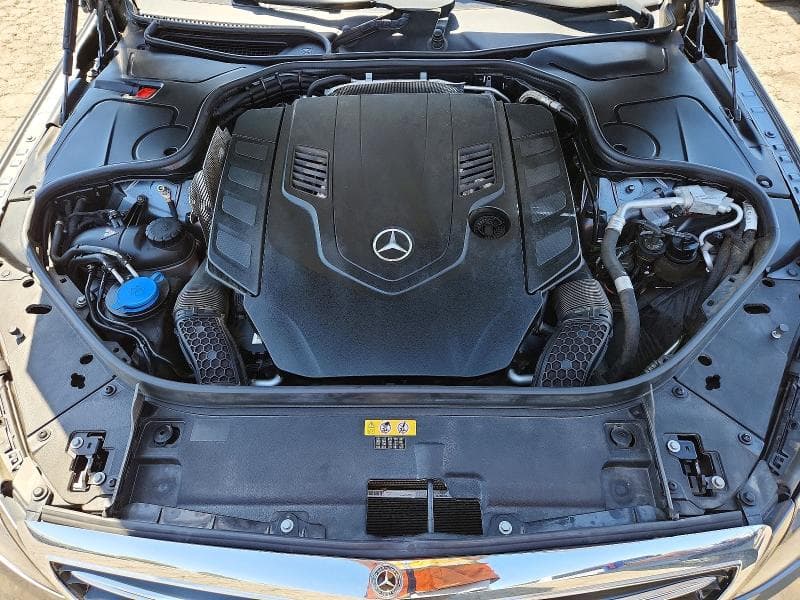 2020 MERCEDES-BENZ S 560 11