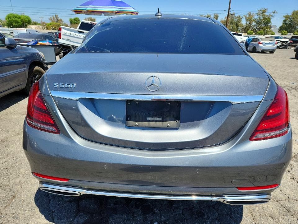 2020 MERCEDES-BENZ S 560 6