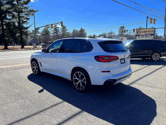 2021 BMW X5 XDRIVE45E 3