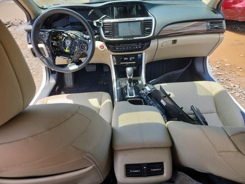 2017 HONDA ACCORD TOURING 8