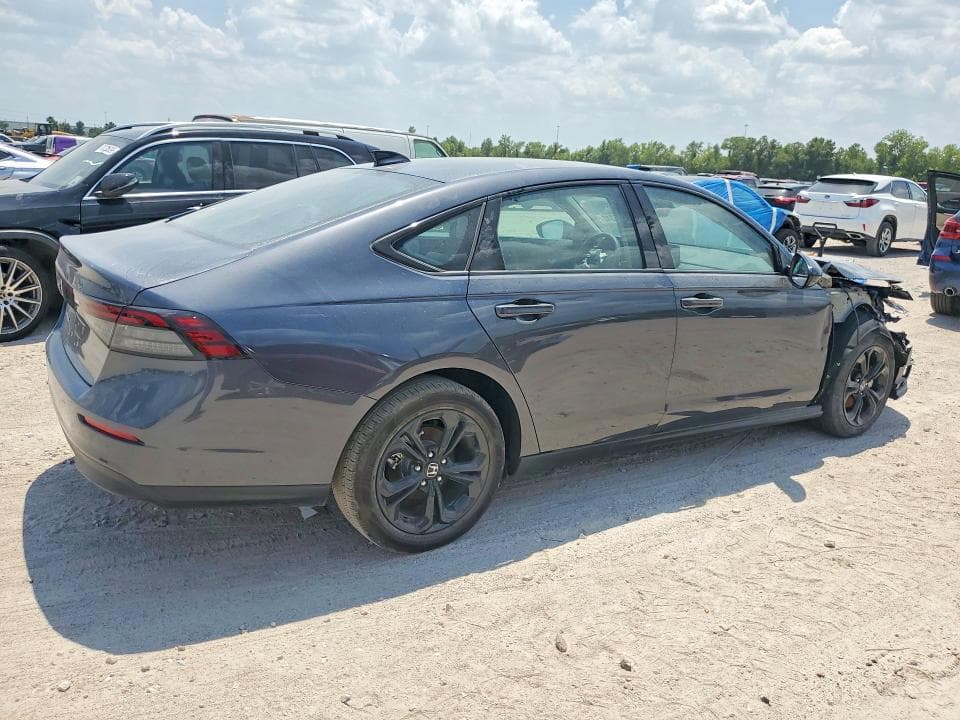 2025 HONDA ACCORD SE 3