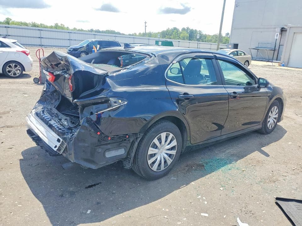 2019 TOYOTA CAMRY L 3