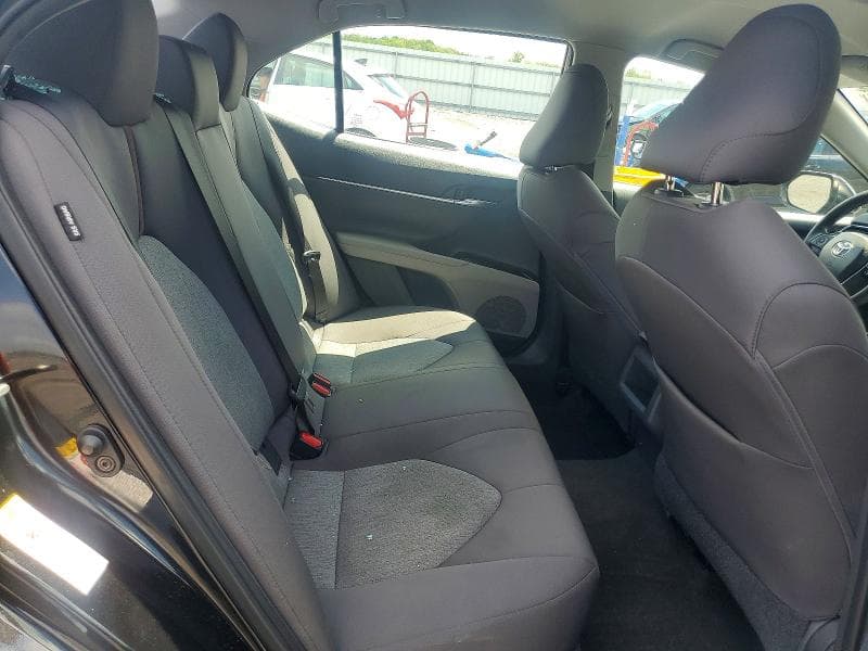 2019 TOYOTA CAMRY L 10