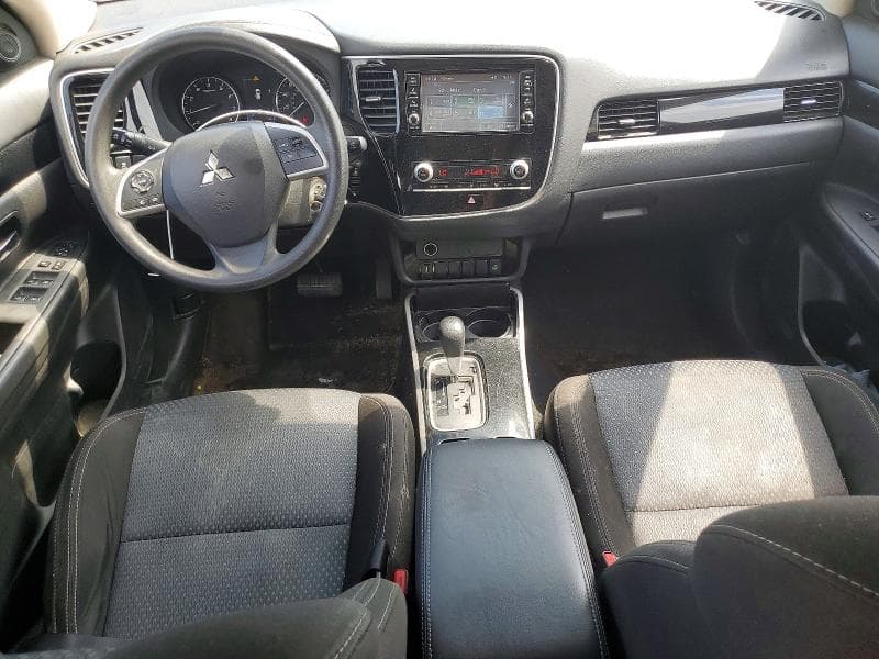 2020 MITSUBISHI OUTLANDER ES 8
