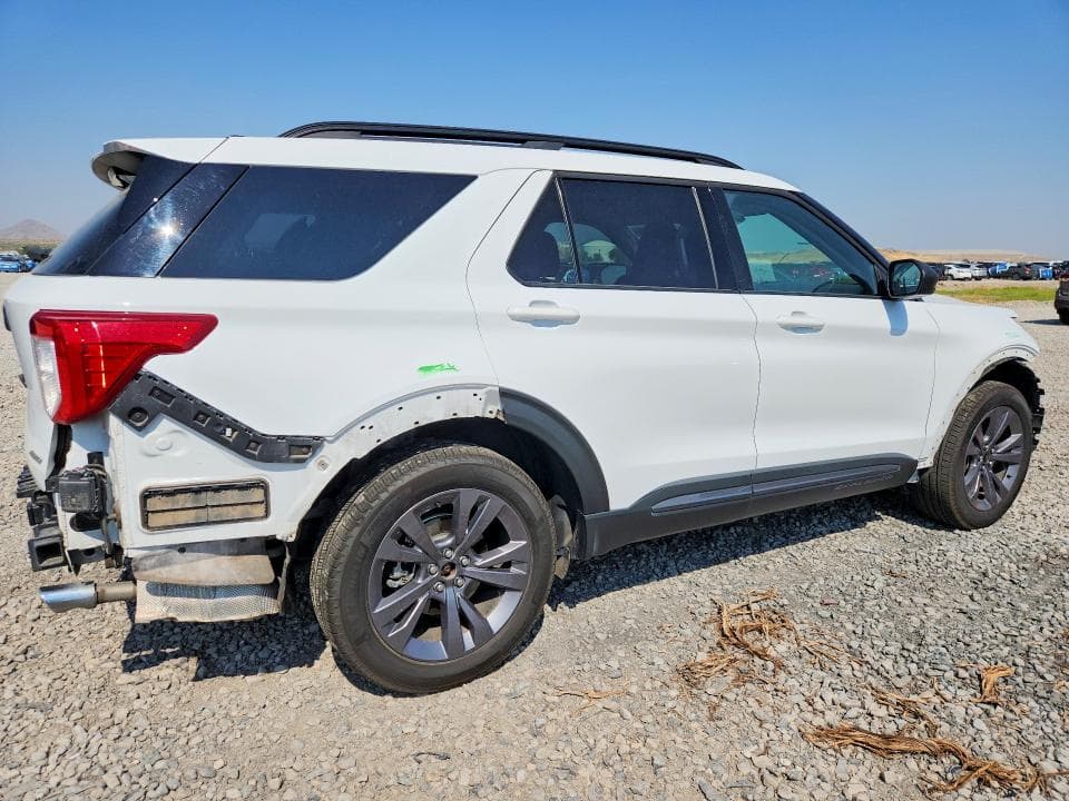 2021 FORD EXPLORER XLT 3