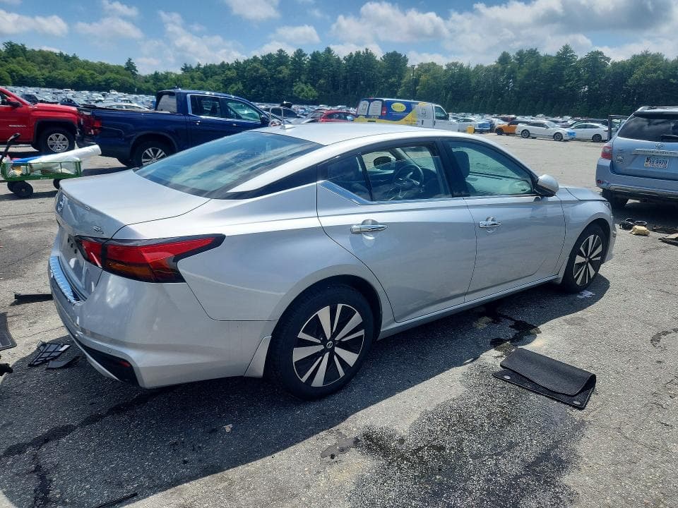 2021 NISSAN ALTIMA SL 3