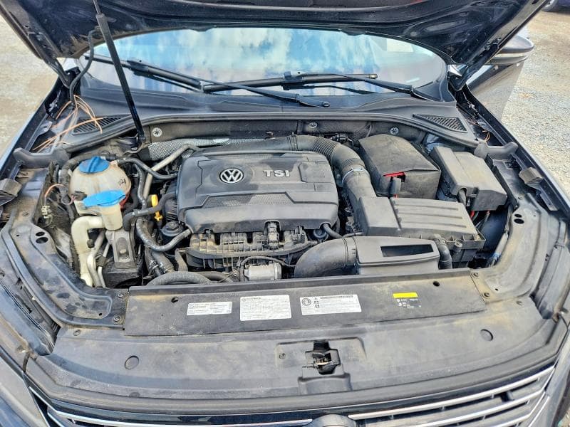 2017 VOLKSWAGEN PASSAT R-LINE 11