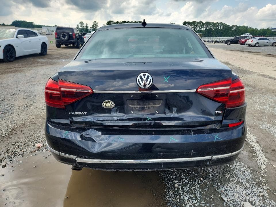 2017 VOLKSWAGEN PASSAT R-LINE 6