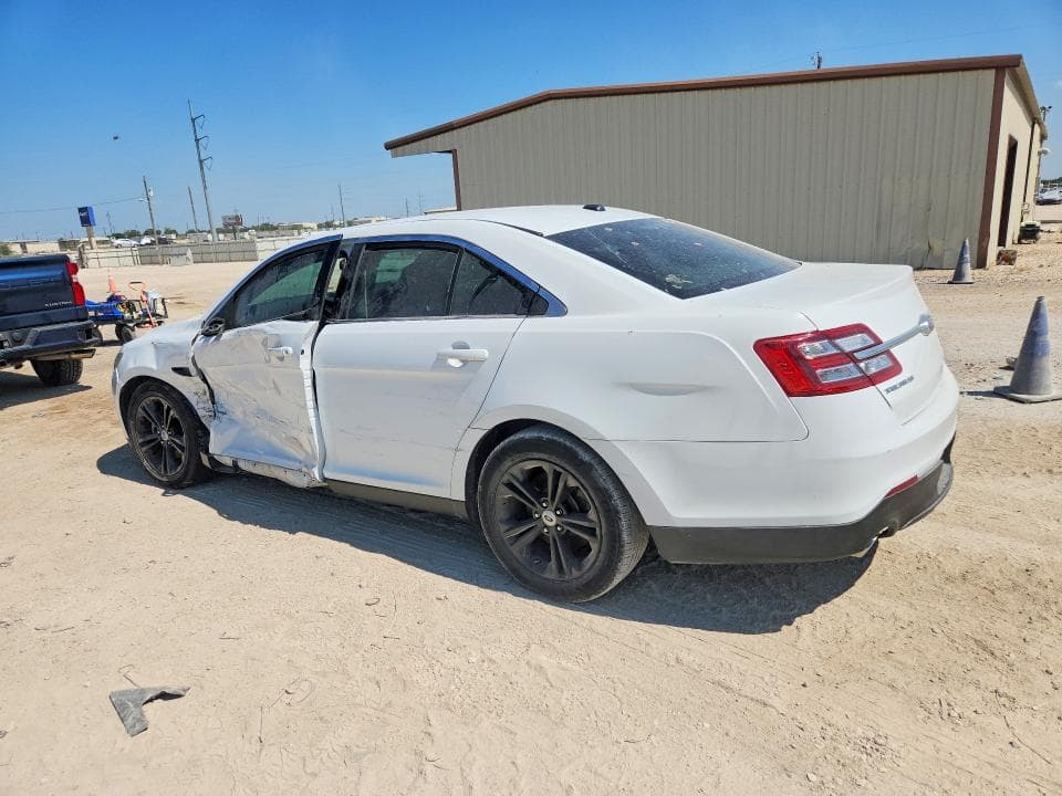 2018 FORD TAURUS SE 2