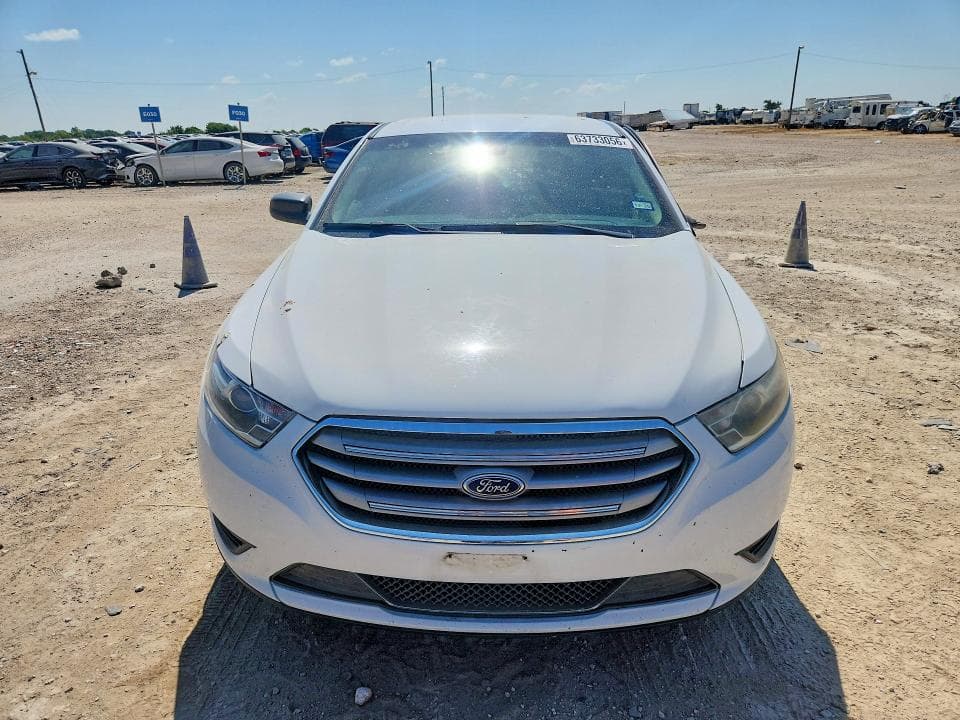 2018 FORD TAURUS SE 5