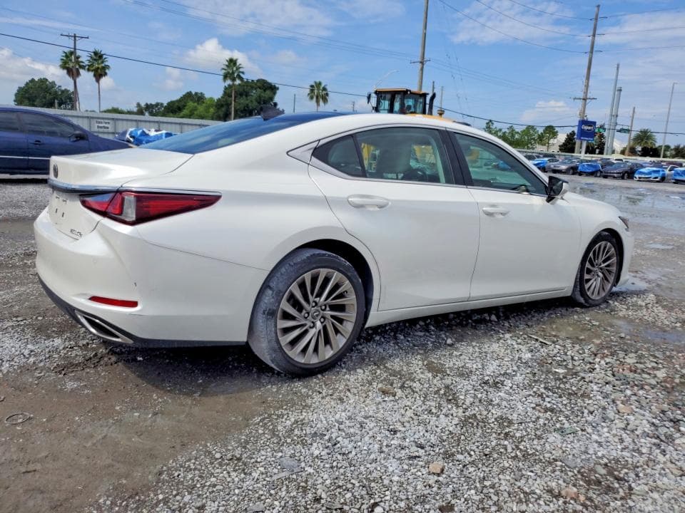 2019 LEXUS ES 350 3