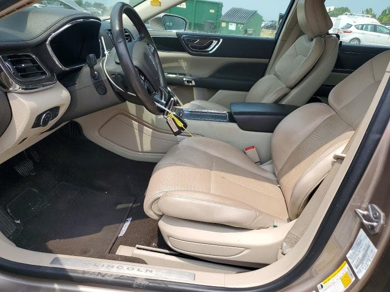 2019 LINCOLN CONTINENTAL SELECT 7
