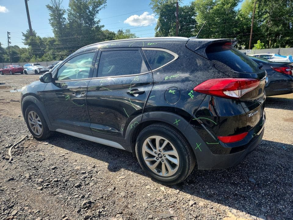 2017 HYUNDAI TUCSON SE 2