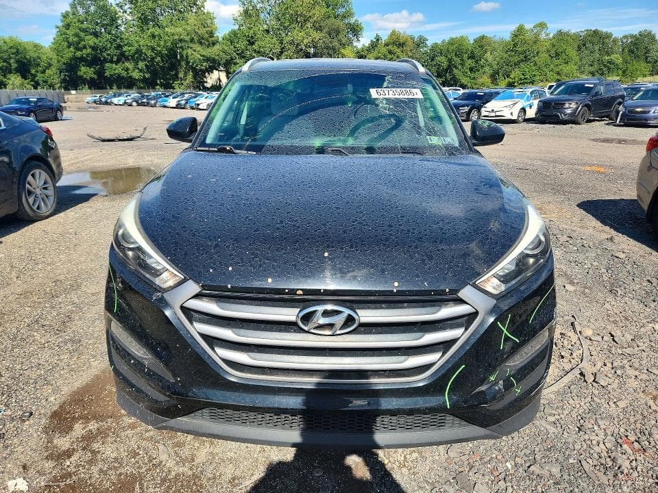 2017 HYUNDAI TUCSON SE 5