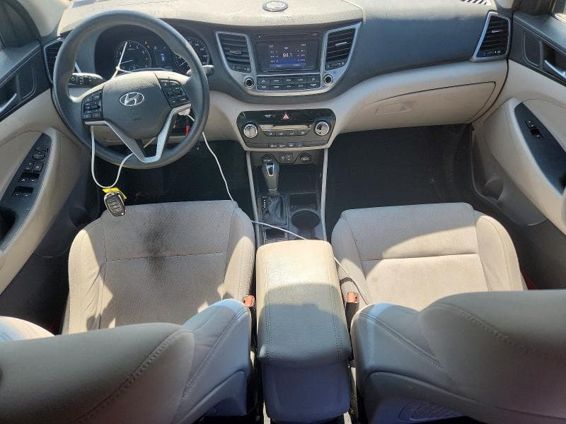 2017 HYUNDAI TUCSON SE 8