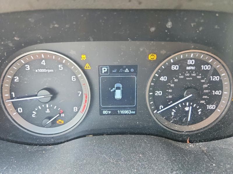 2017 HYUNDAI TUCSON SE 9