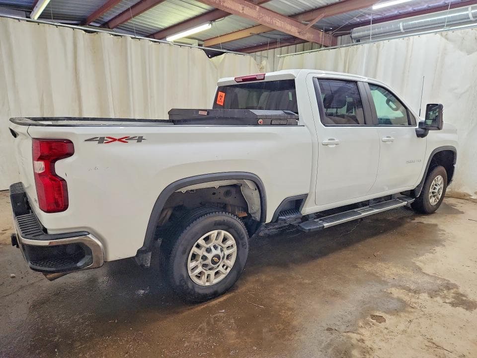 2026 CHEVROLET SILVERADO K2500 HEAVY DUTY LT 3