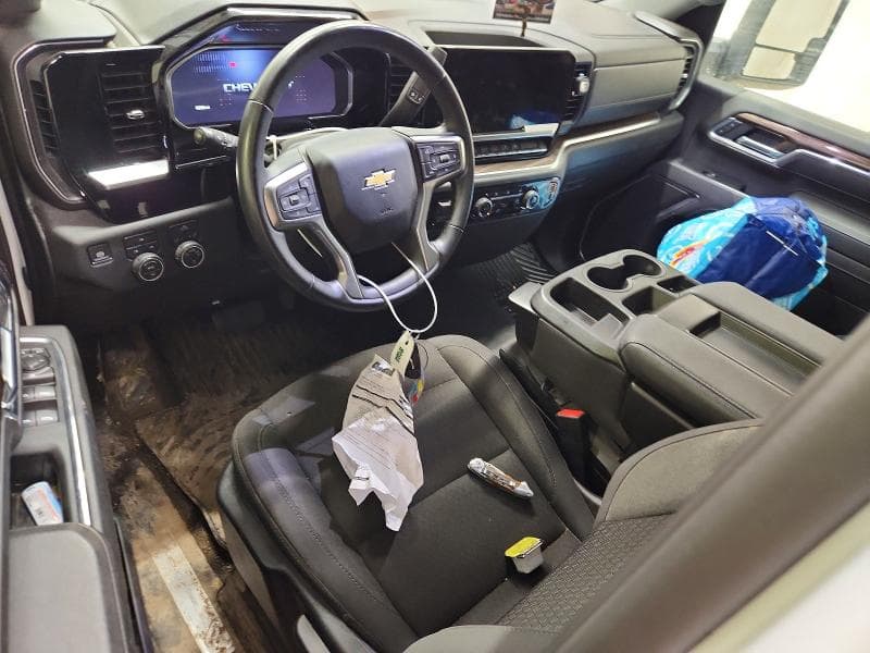 2026 CHEVROLET SILVERADO K2500 HEAVY DUTY LT 8