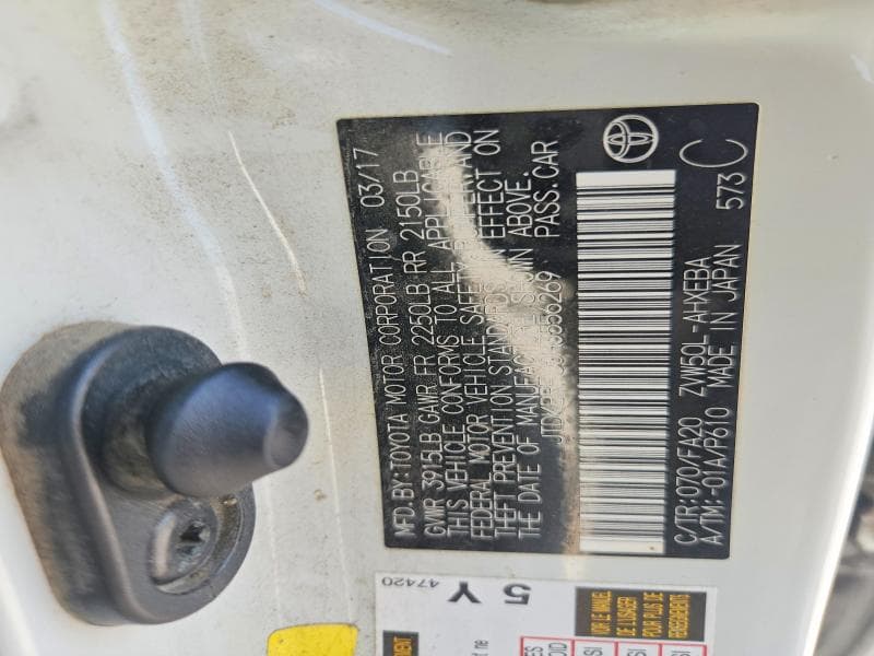 2017 TOYOTA PRIUS TWO 12