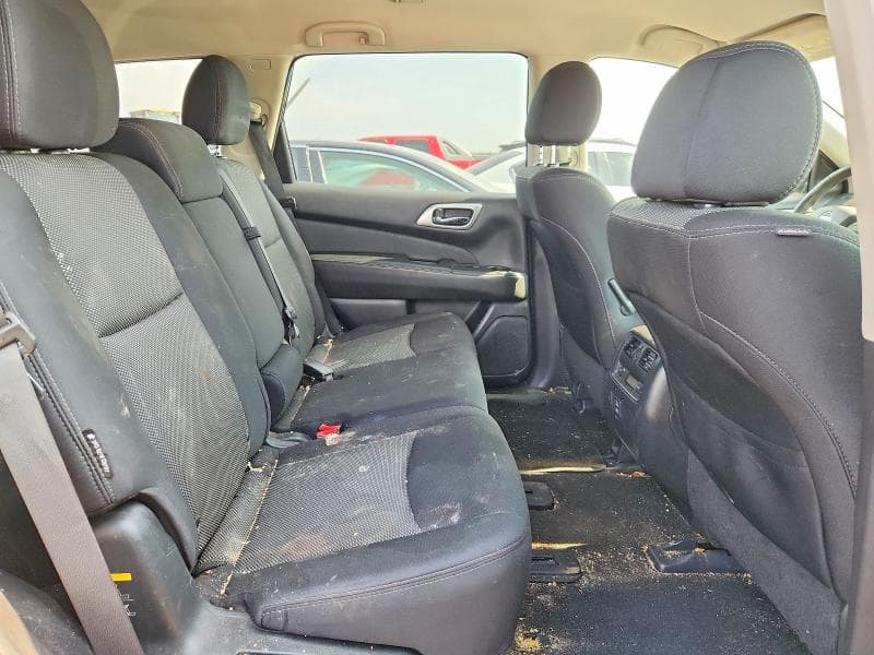 2018 NISSAN PATHFINDER SV 11