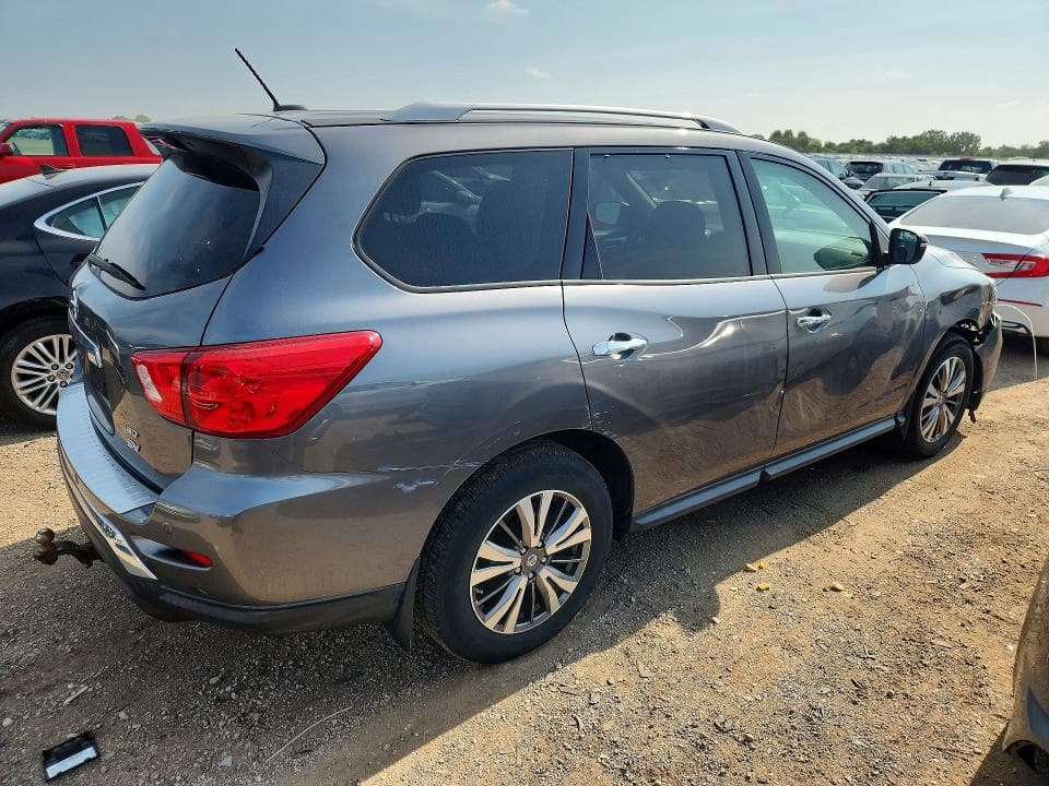 2018 NISSAN PATHFINDER SV 3