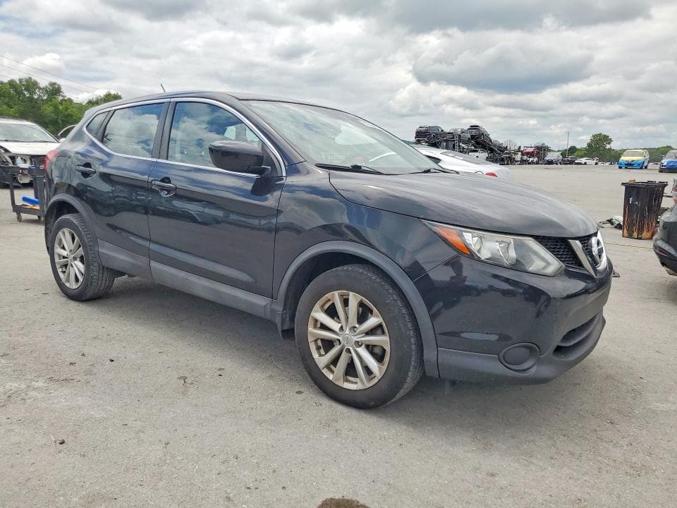 2017 NISSAN ROGUE SPORT S 4
