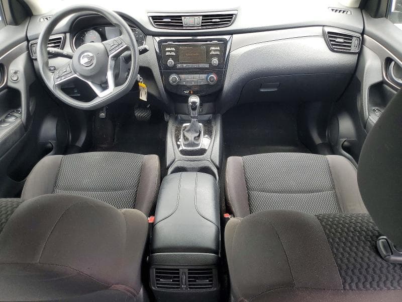 2017 NISSAN ROGUE SPORT S 8