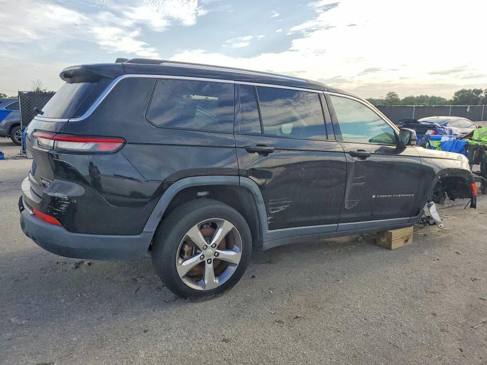 2021 JEEP CHEEROKEE 3